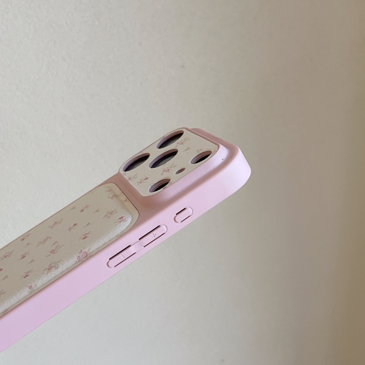 PASTEL PINK FLORAL CASE