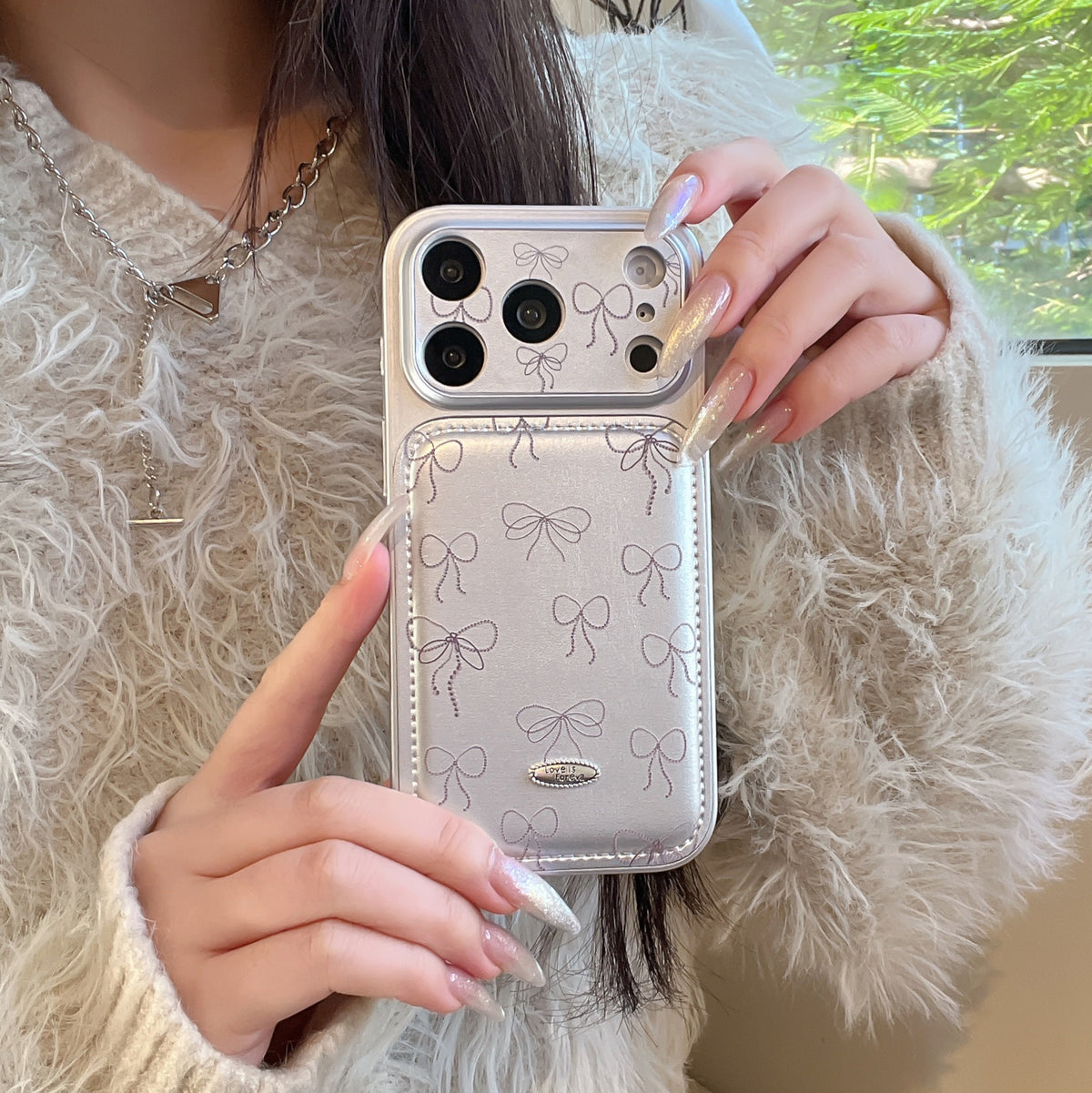 PRETTY LITTLE BOWS CASE