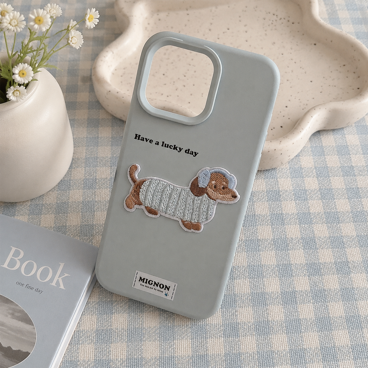 Vintage Dachshund Pattern Case