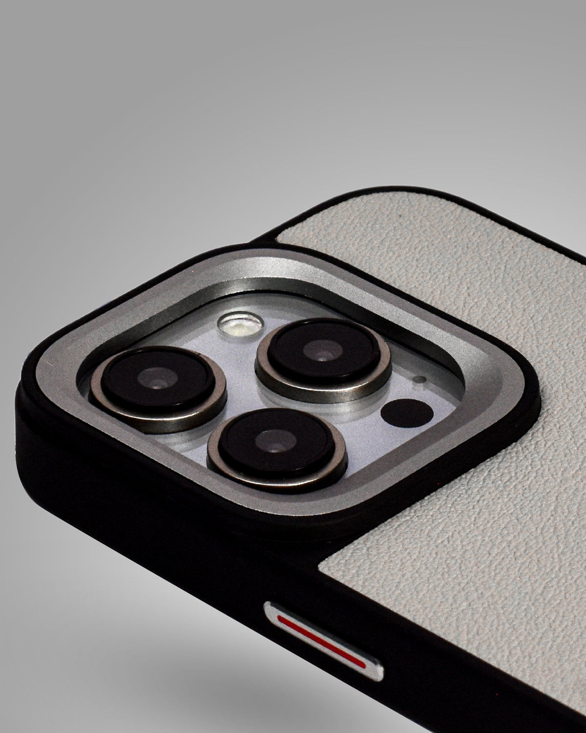 Business Luxury Classic Leather Elegant Designer Cover For iPhone 15 Pro