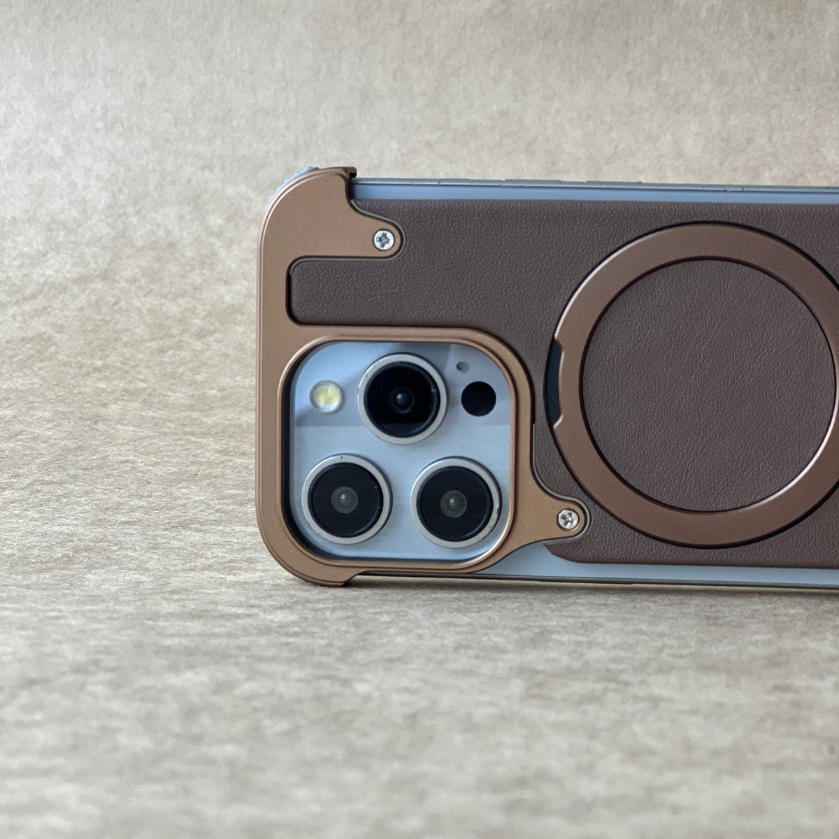 Heavy-Duty Metal Screw Armor Rotating Magnetic Ring Stand Case for Your iPhone