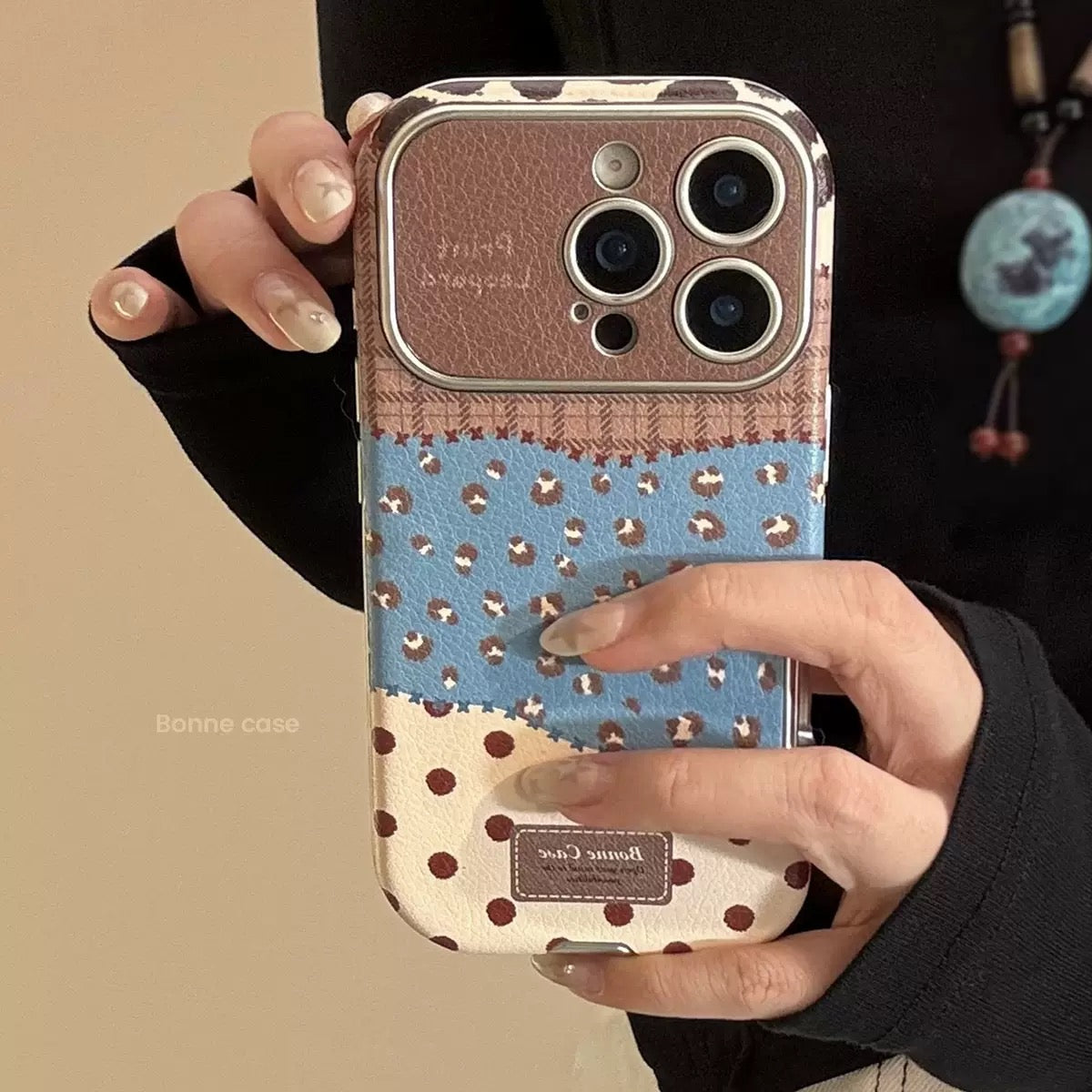Bonne Cream Embroidered Case