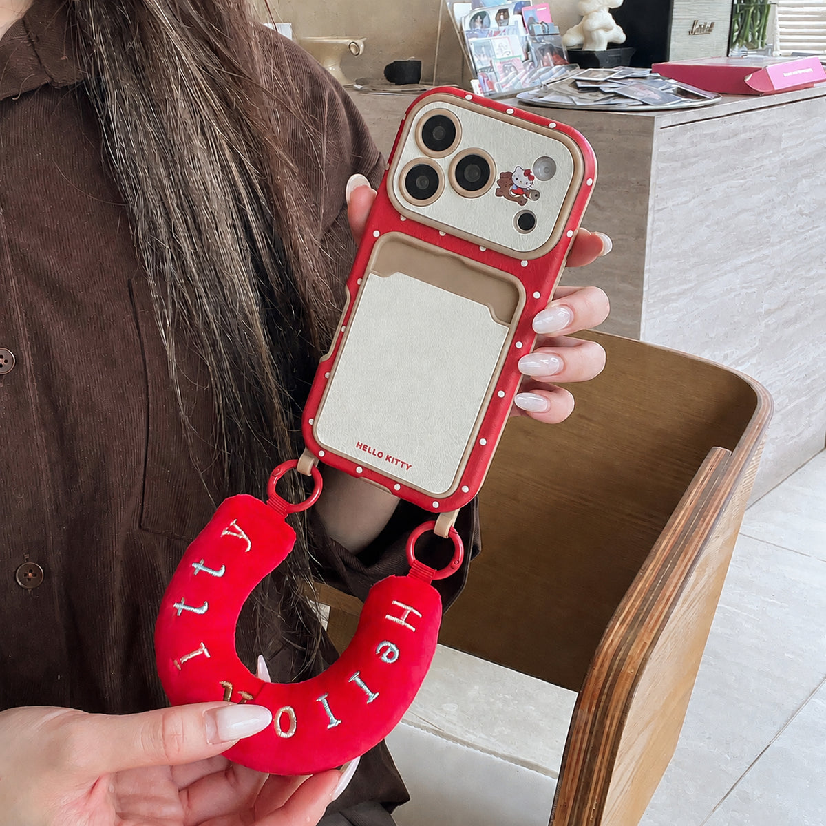 KITTY CANDY CHARM CASE